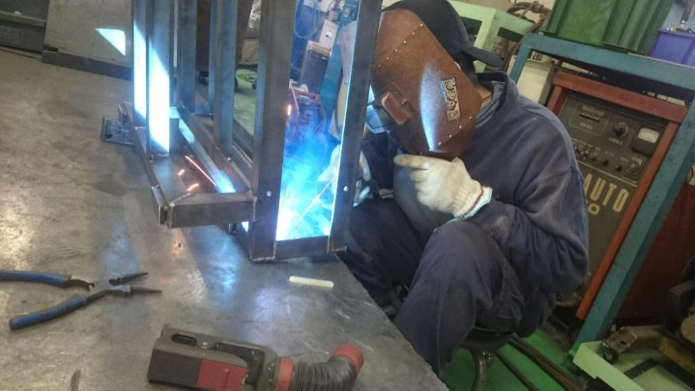 溶接中