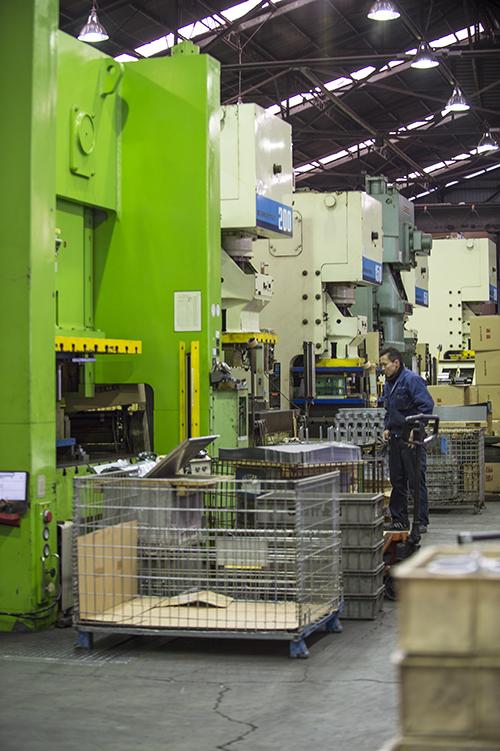 株式会社西村金属工業所